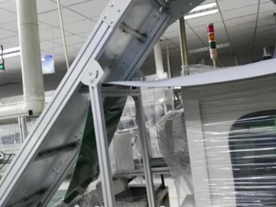 空中載具回收線